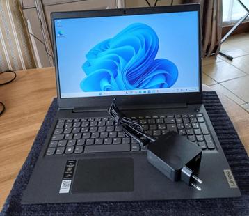 LENOVO IDEAPAD 3 15,6" - 4 GB RAM - 1 TB harde schijf beschikbaar voor biedingen