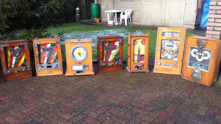 GEZOCHT ANTIEKE GOKKAST KRACHTMETER FLIPPERKAST PINDAPOT, Antiek en Kunst, Antiek | Overige Antiek, Ophalen