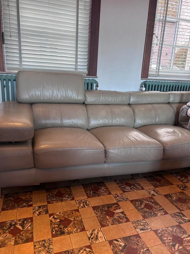 Salon cuir gris taupe beige/Leren salon in grijs taupe/beige, Huis en Inrichting, Zetels | Complete zithoeken, Gebruikt, Leer