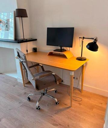 IKEA ANFALLARE / HILVER bureau bamboe  beschikbaar voor biedingen