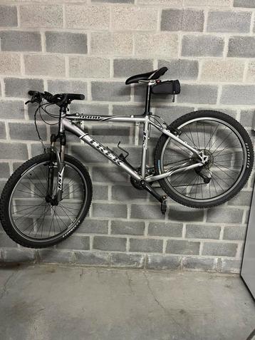 Mountainbike merk TREK 4400 beschikbaar voor biedingen