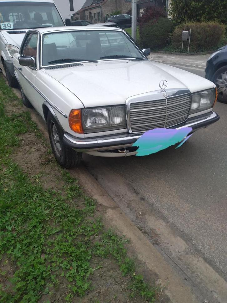 Mercedes 280, Auto's, Mercedes-Benz, Particulier, Airconditioning, Boordcomputer, Centrale vergrendeling, Cruise Control, Lichtmetalen velgen