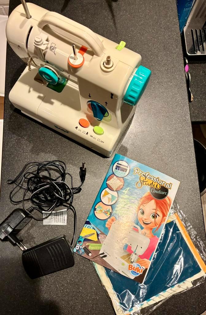 Machine a coudre enfant Buli - Professional Studio Couture, Hobby en Vrije tijd, Naaimachines en Toebehoren, Zo goed als nieuw