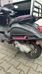 Vespa sprint, Fietsen en Brommers, Scooters | Vespa, Ophalen, Zo goed als nieuw