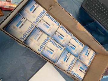 10 nieuwe Philips PL-T 32W-lampen beschikbaar voor biedingen