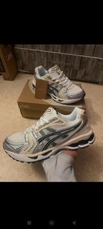 Nieuwe Asics-gel Kayano 14, Kleding | Heren, Schoenen, Ophalen of Verzenden, Zo goed als nieuw