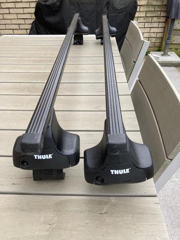 Thule 754 universele dakdragers. In heel goede staat.