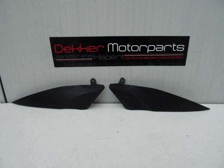 Tankkapjes / 2x Tankkap Yamaha YZF R1 2007-2008 RN19, Motoren, Onderdelen | Yamaha, Nieuw, Ophalen of Verzenden