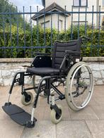 Opvouwbare rolstoel Eclips + Vermeiren nieuwstaat, Diversen, Rolstoelen, Handbewogen rolstoel, Zo goed als nieuw