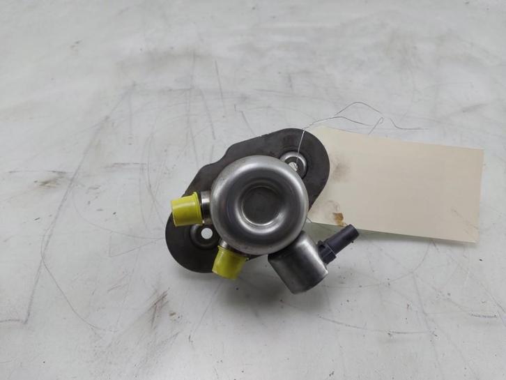 POMPE CARBURANT MECANIQUE BMW X5 (F15) (|13518604229|), Autos : Pièces & Accessoires, Systèmes à carburant, BMW, Utilisé