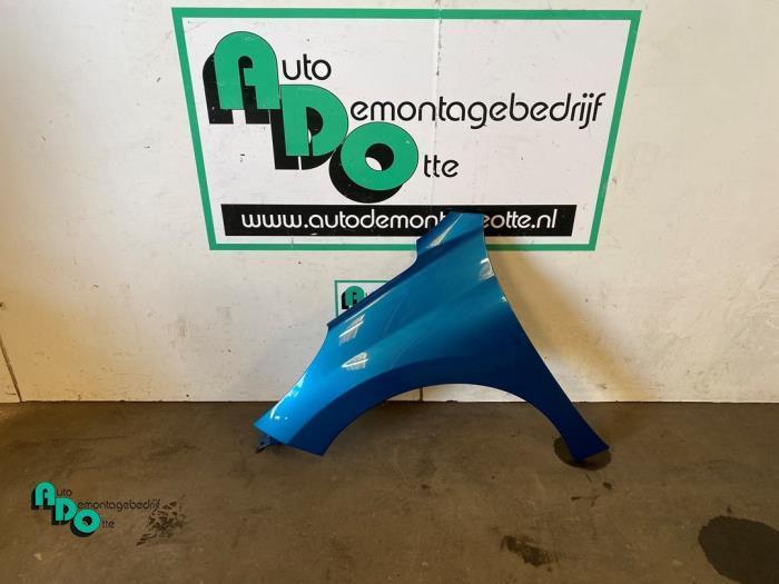 Aile avant gauche d'un Peugeot 207 (207 06-) (KMU), Autos : Pièces & Accessoires, Carrosserie & Tôlerie, Peugeot, Utilisé, 3 mois de garantie