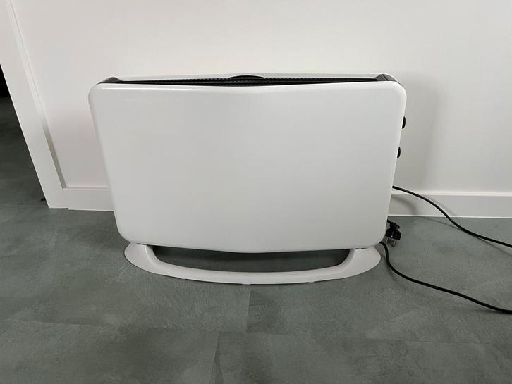 Sencys elektrische verwarming 2000W wit, Doe-het-zelf en Bouw, Verwarming en Radiatoren, Zo goed als nieuw, Thermostaat, 800 watt of meer