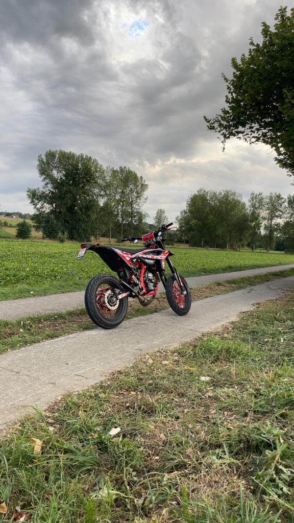 Beta 50 rr track (80) cc, Fietsen en Brommers, Brommers | Derbi, Gebruikt, Klasse B (45 km/u), Ophalen