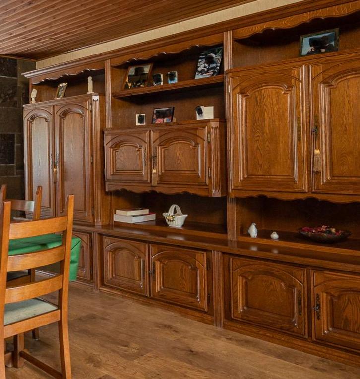 Eikenhouten kast, Maison & Meubles, Armoires | Armoires murales, Utilisé, 200 cm ou plus, 300 cm ou plus, 25 à 50 cm, Avec porte(s)