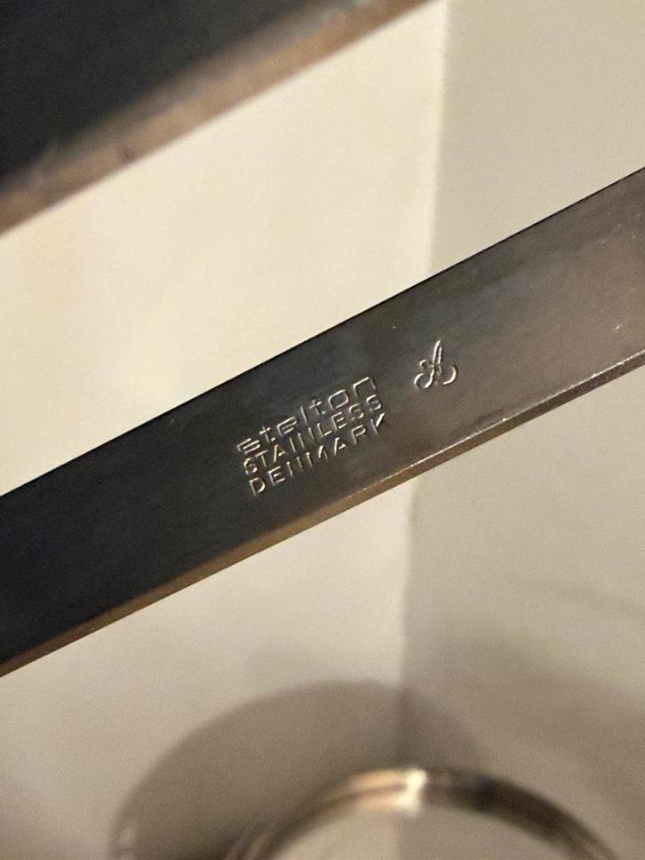 Seau à champagne STELTON – couvercle et pince, Maison & Meubles, Cuisine | Éléments de cuisine, Comme neuf, Enlèvement ou Envoi