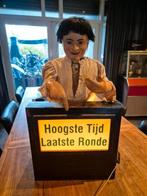 Zeldzame antieke automaat automaton 220 volt, Ophalen