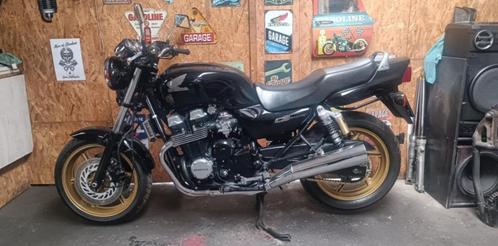 honda cb 750 seven fifty met technische bediening!!, Motoren, Motoren | Honda, Particulier, Toermotor, 4 cilinders, Ophalen of Verzenden