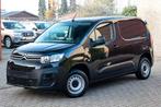 Citroen Berlingo 3-ZITPLAATSEN*APPLE-CARPLAY*PARKEERSENSOREN, Auto's, Voorwielaandrijving, 75 kW, Used 1. Bestelwagens met ervaring.