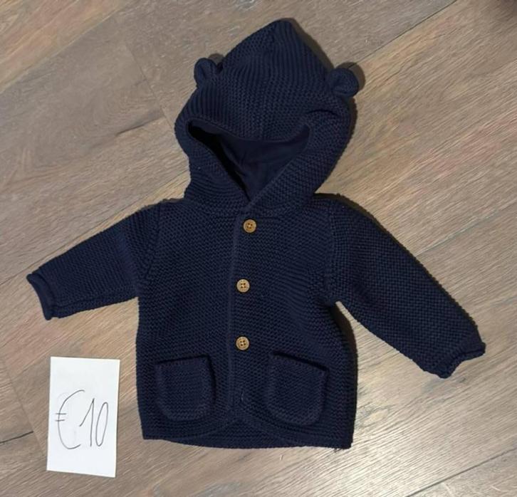 Jasjes/truien MAAT 50, Kinderen en Baby's, Babykleding | Maat 50, Zo goed als nieuw, Jongetje of Meisje, Truitje of Vestje, Ophalen