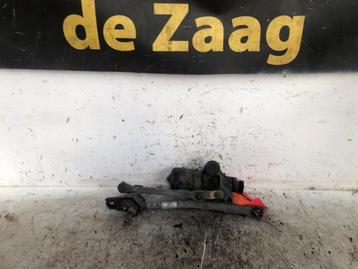 Ruitenwismotor + Mechaniek van een Citroen C1 beschikbaar voor biedingen