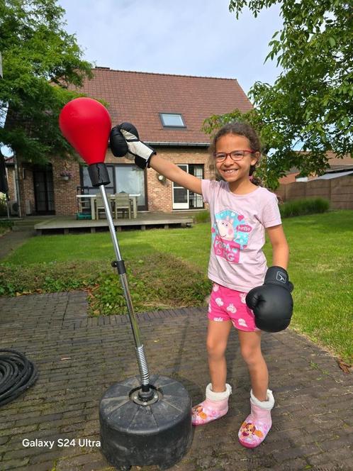 Boksbal en bokshandschoenen voor kinderen, Sports & Fitness, Boxe, Utilisé, Punching-ball, Enlèvement