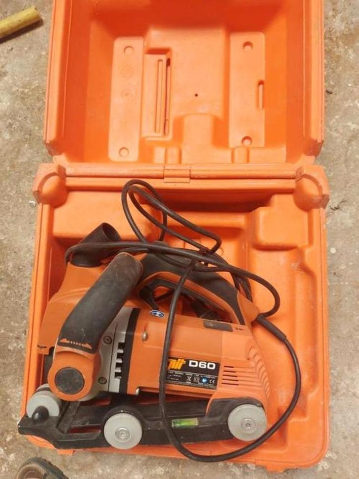 Spit D60 sleuvenfreesmachine muurfrees sleuvenzaag, Doe-het-zelf en Bouw, Gereedschap | Freesmachines, Zo goed als nieuw, Elektrisch