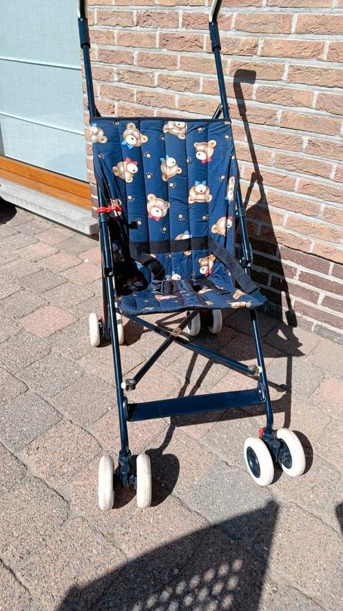 Zeer compact opvouwbare buggy (handig op reis), Kinderen en Baby's, Buggy's, Zo goed als nieuw, Ophalen