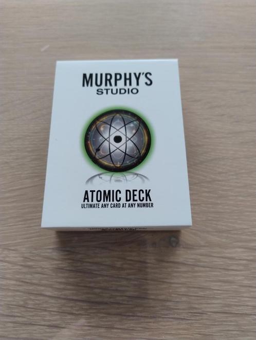 Atomic Deck kaarttruk, Hobby en Vrije tijd, Overige Hobby en Vrije tijd, Nieuw, Ophalen
