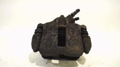REMKLAUW LINKS VOOR Alfa Romeo 145 (930A) (01-1994/01-2001), Auto-onderdelen, Remmen en Aandrijving, Alfa Romeo, Gebruikt
