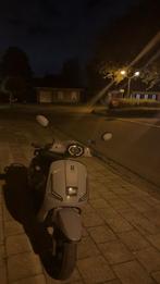 Gts palermo 50cc, Fietsen en Brommers, Zo goed als nieuw, Benzine, Ophalen, Overige merken