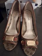 Guess, Ophalen of Verzenden, Zo goed als nieuw, Pumps