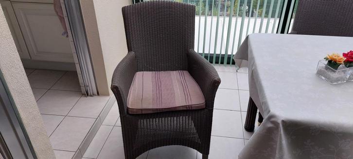 Echte Rotan Meubeltjes., Tuin en Terras, Tuinsets en Loungesets, Zo goed als nieuw, Tuinset, Rotan, 3 zitplaatsen, Eettafel, Ophalen