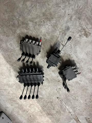 Hydraulische bedingenblok 40l/min 200 bar werkdruk dubbelw beschikbaar voor biedingen