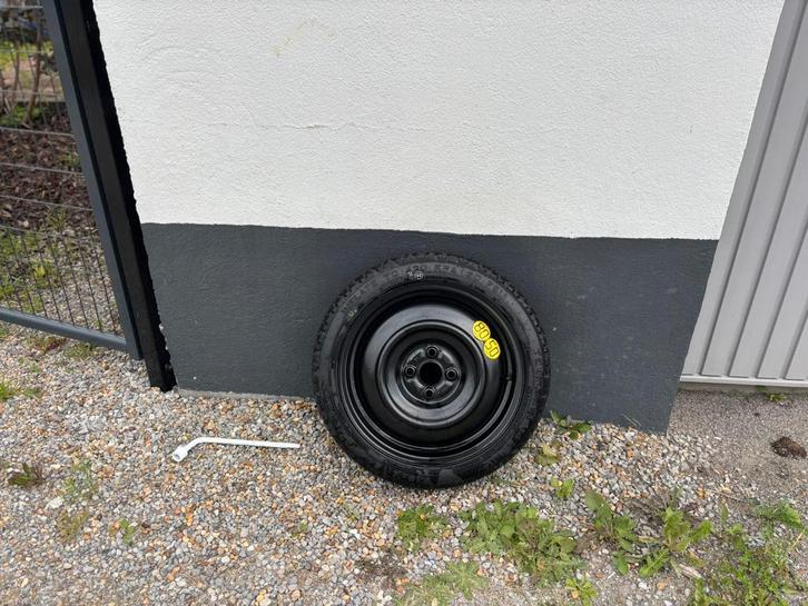Toyota, Mazda-reservewiel (125/70R16 96M) met negen platen, Auto-onderdelen, Overige Auto-onderdelen, Mazda, Toyota, Nieuw, Ophalen