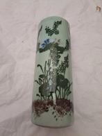 Vase rouleau décor asiatique, Ophalen