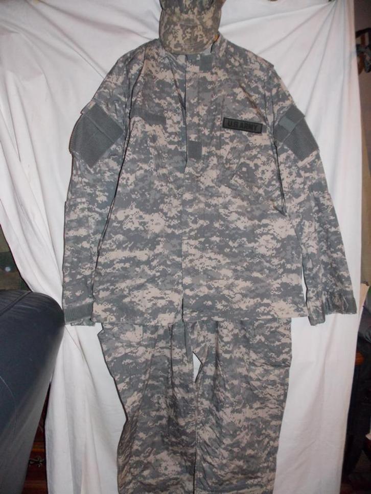 US Army camo uniform, Verzamelen, Militaria | Algemeen, Landmacht, Kleding of Schoenen, Ophalen of Verzenden