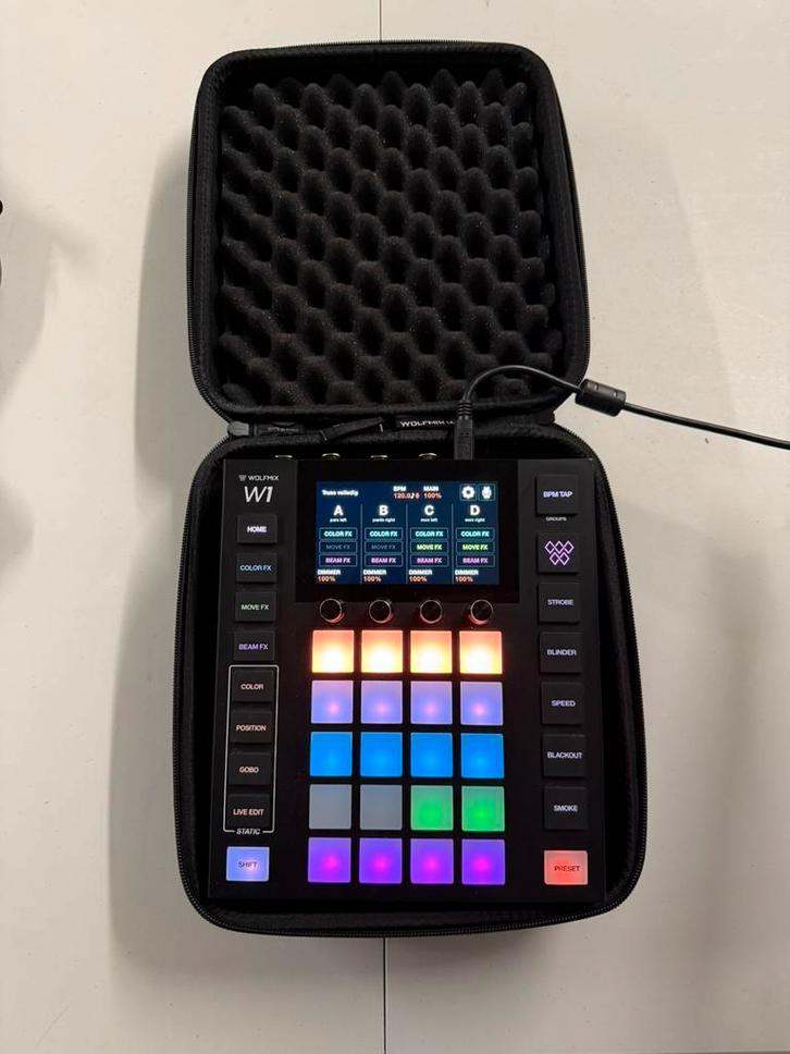 Wolfmix W1 Mk1, Musique & Instruments, Éclairage de théâtre, Comme neuf, Enlèvement