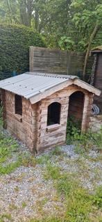 Massief houten speelhuisje., Ophalen, Gebruikt