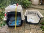 2 Cages transport chien 9-13,5kg en plastique empilables, Dieren en Toebehoren, Ophalen, Zo goed als nieuw