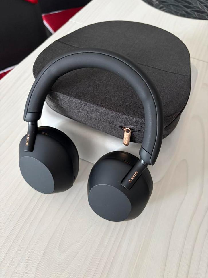 Sony WH-1000XM5 – Casque Sans Fil à Réduction de Bruit (ANC), TV, Hi-fi & Vidéo, Casques audio, Comme neuf, Circum-aural, Sony