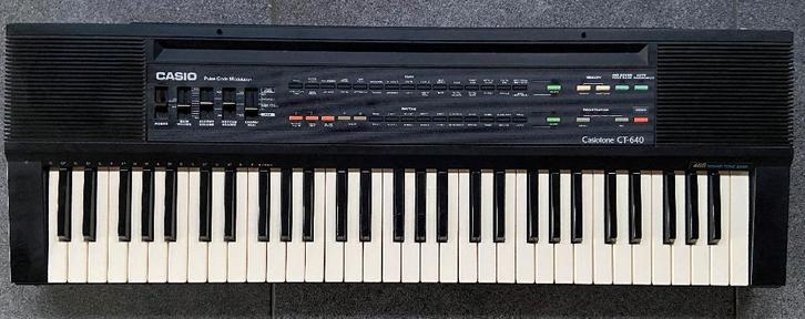Casio CT-640 Casiotone | Vintage 1988 PCM Keyboard | MIDI, Muziek en Instrumenten, Keyboards, Gebruikt, 61 toetsen, Casio, Midi-aansluiting