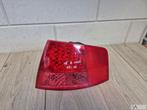 Audi A8 d3 2002 - 2007 achterlicht rechts op carrosserie LED, Ophalen of Verzenden, Gebruikt, Audi