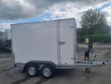 Nieuwe powertrailer. mtm 2000 kg. 3m07 x 1m57 x 1m88 disponible aux enchères