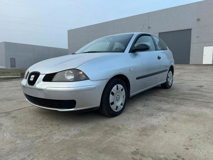 SEAT IBIZA 1.2 benzine, Auto's, Seat, Particulier, Ibiza, ABS, Centrale vergrendeling, Isofix, Metaalkleur, Radio, Benzine, Euro 4