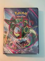 Pokémon boek met wat speciale kaarten en normale kaarten, Hobby en Vrije tijd, Ophalen of Verzenden, Zo goed als nieuw