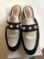 Dames slippers maat 39 Merk essentiel Antwerp, Slippers, Zwart, Ophalen of Verzenden, Zo goed als nieuw