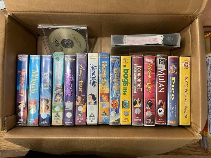 VHS Disney Classic en andere films, Cd's en Dvd's, VHS | Film, Gebruikt, Overige genres, Vanaf 6 jaar, Ophalen