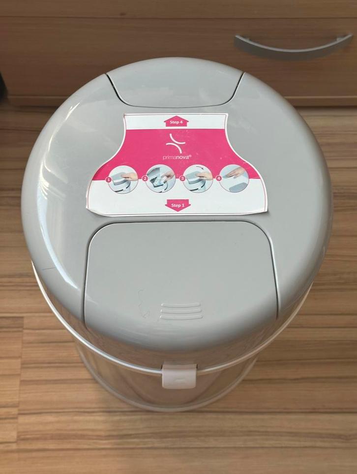 Luieremmer Primanova DiaperPail grijs, Kinderen en Baby's, Kinderspulletjes, Zo goed als nieuw, Ophalen