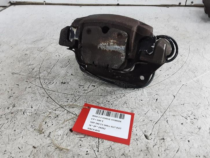 REMKLAUW LINKS VOOR BMW X5 (F15) (01-2013/07-2018), Auto-onderdelen, Remmen en Aandrijving, BMW, Gebruikt