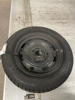 Set van 4 winterbanden 185/65R15 op velg–Pirelli Snowcontrol, Enlèvement, Comme neuf